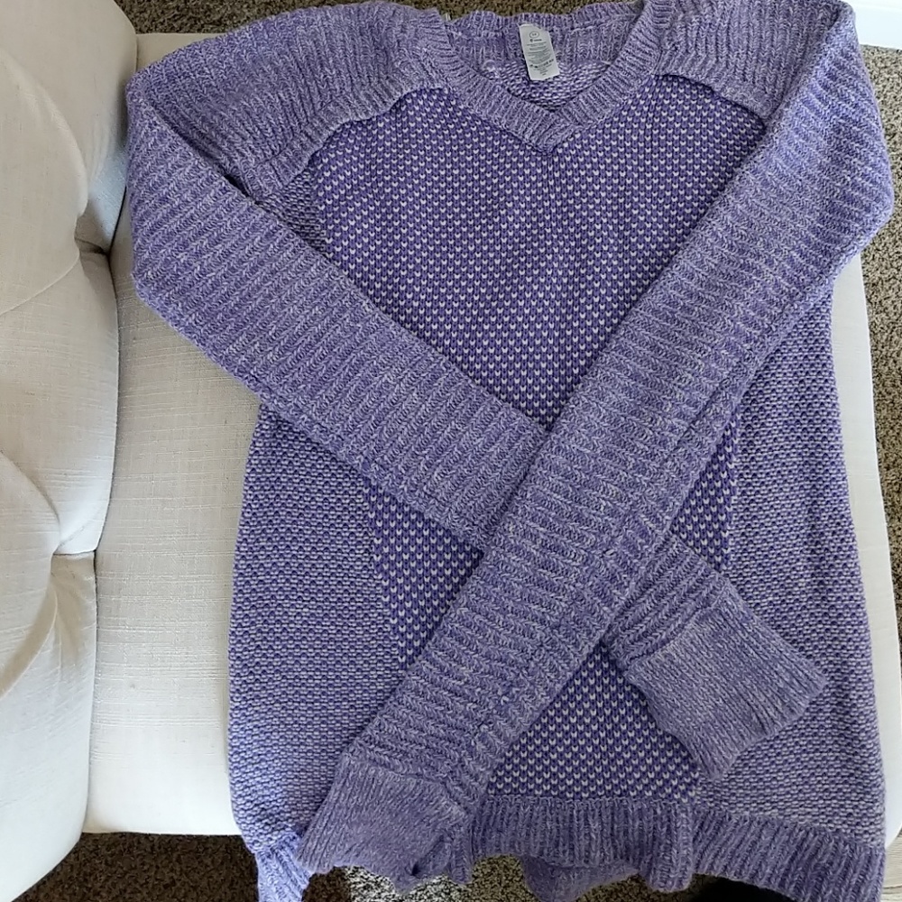 Ivivva Lululemon girls busy to be cozy sweater